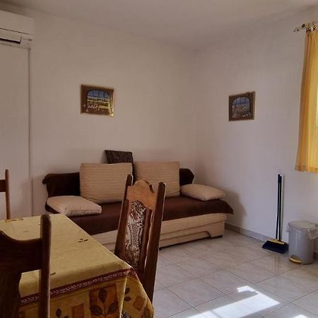 Ljuba Apartment เมดูลิน ภายนอก รูปภาพ